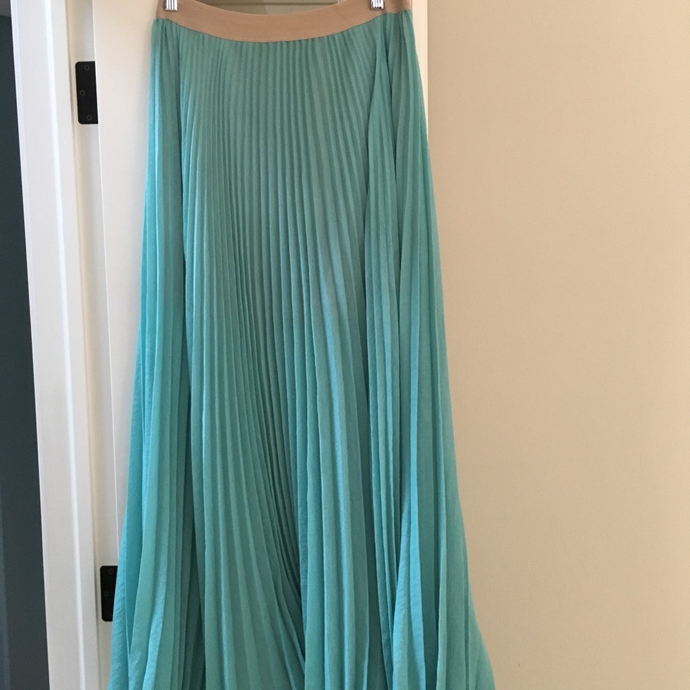 BCBGMAXAZRIA Estel Pleated Maxi Light Lake Green S